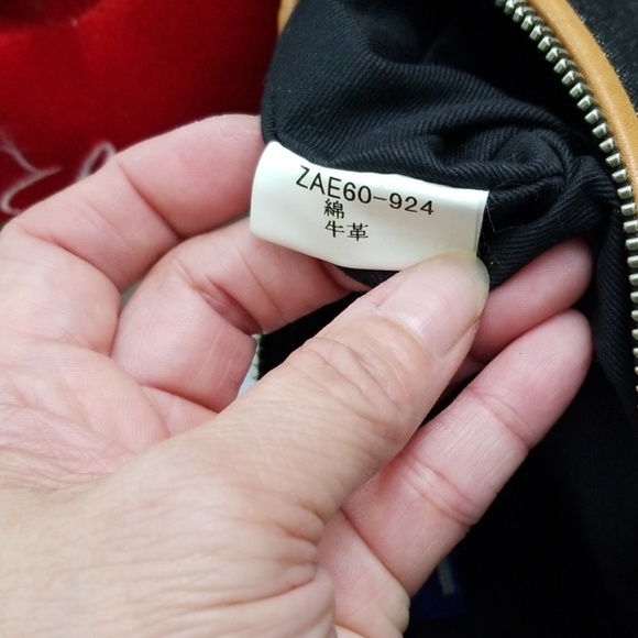 Burberry London Blue Label jeans. - Picture 5 of 8